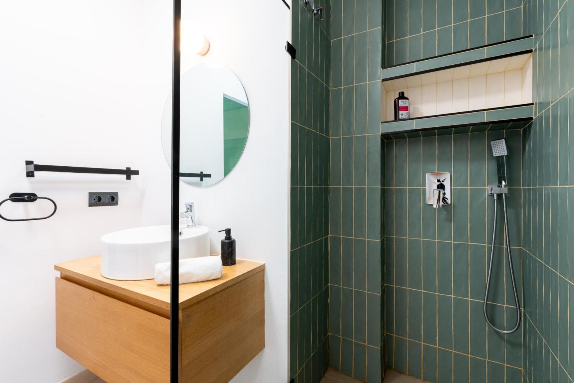 Lope De Vega By Thegoodtourist Apartment Seville Exterior photo